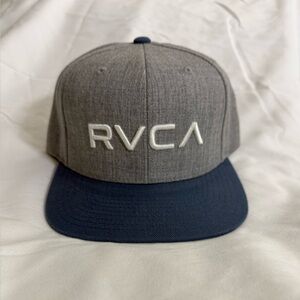 RVCA Two-Tone Gray and Navy Cap